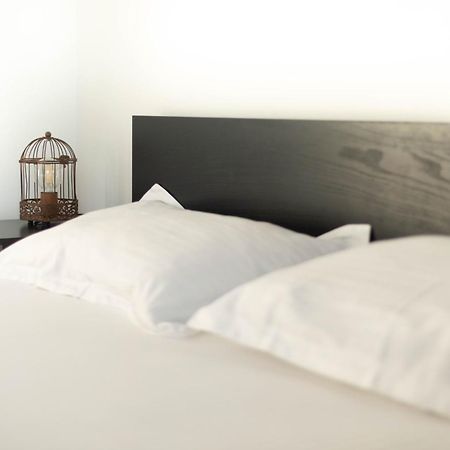Bird Nest 2 Room Apartment Бухарест Екстер'єр фото
