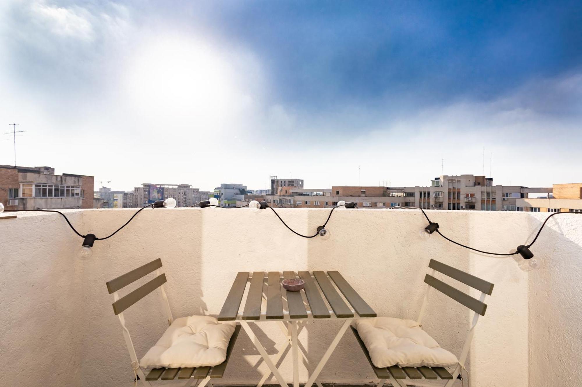 Bird Nest 2 Room Apartment Бухарест Екстер'єр фото